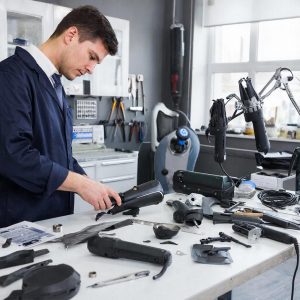 Роскошь и досуг 3 Ремонт фена и стайлера Dyson: Спасаем вашу прическу